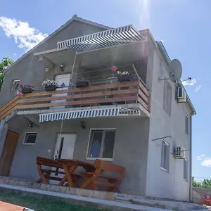 Mateo Apartmán Bibinje